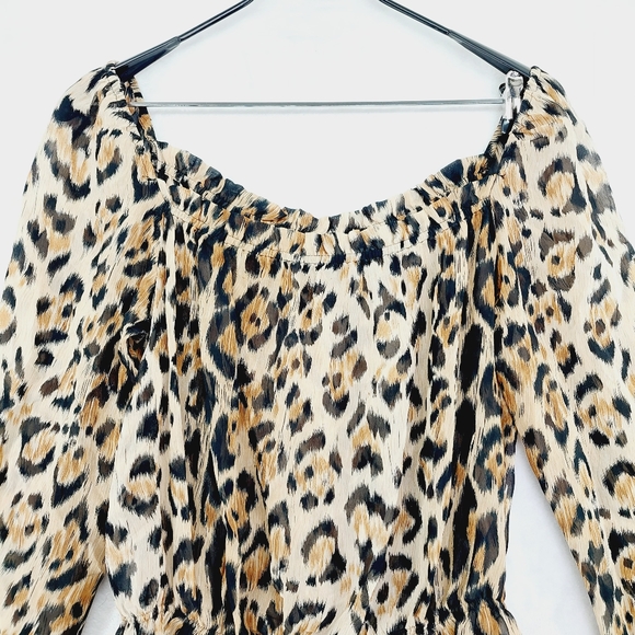The Limited Silk Leopard Print Elastic Detail Long Sleeve Off Shoulder Top P4776 - Picture 2 of 7